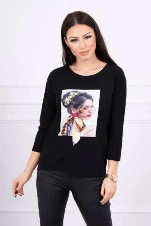 Blouse with graphics and colorful bow 3D black
