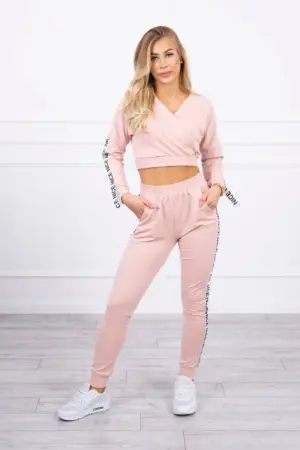 Set with decorative stripes dark powdered pink