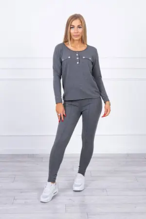 Set with a neckline with press studs graphite