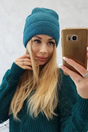 Cap with mohair K223 mauve-blue