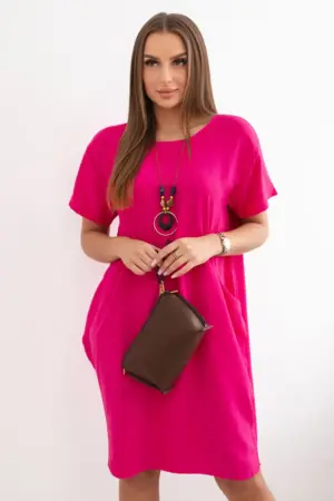 Dress with pockets and pendant fuchsie
