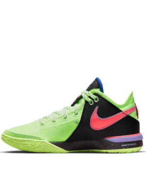 NIKE x LeBron James Nxxt Gen Shoes Green
